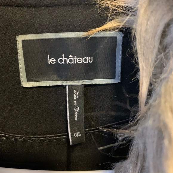 Le château coat with faux fur removable - Picture 7 of 9